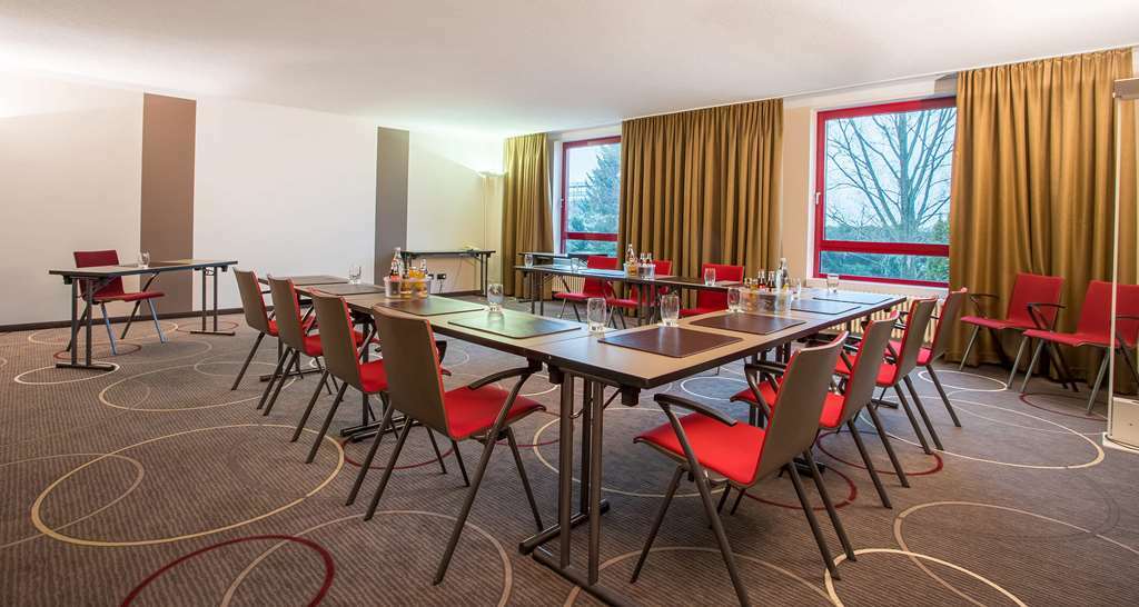 Elaya Hotel Frankfurt Oberursel Comodidades foto